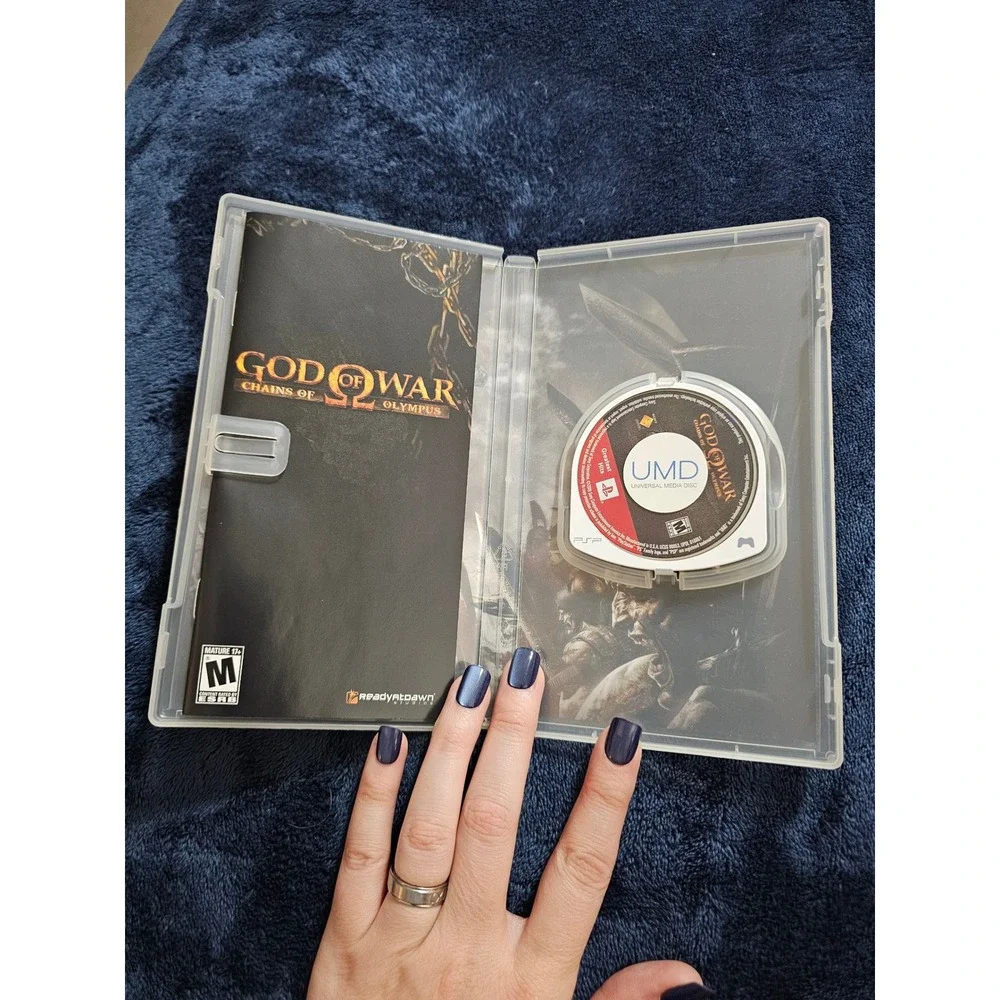 God of War Chains of Olympus Sony PSP Greatest Hits Action Game CIB